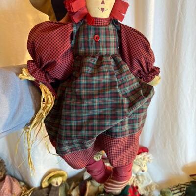 House of Lloyd Stuffed Decorative Figures - Large Lot