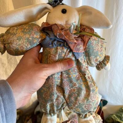 House of Lloyd Stuffed Decorative Figures - Large Lot