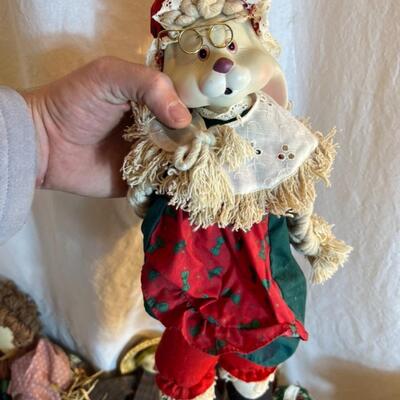 House of Lloyd Stuffed Decorative Figures - Large Lot