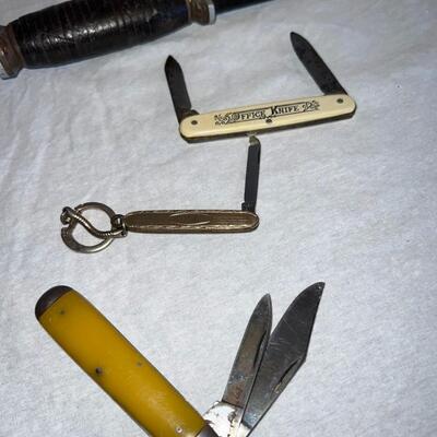 Vintage Knife Lot (4)
