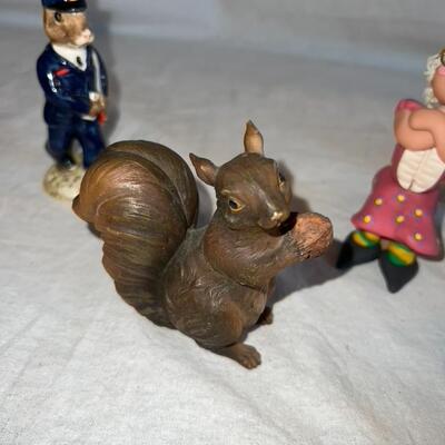 Various Artist Smaller Figures Lot