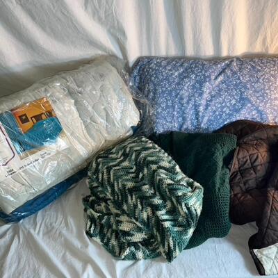 Vintage Baroness 70's Bedspread and Bedding Lot