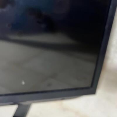 38' LG TV