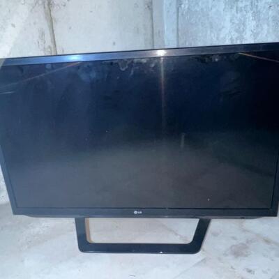 38' LG TV