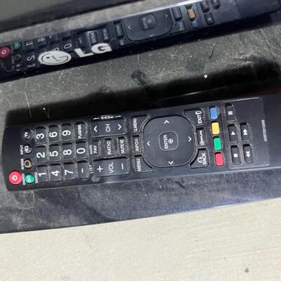 42' LG LED TV