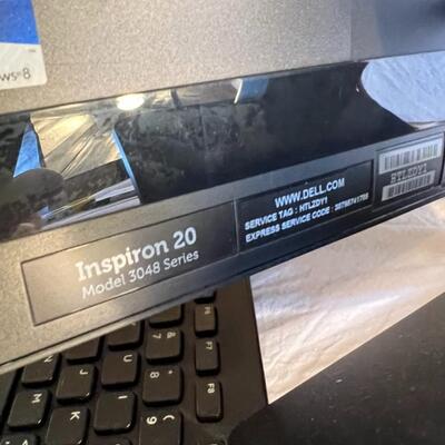 Dell Inspiron 20 Model 3048 Series Desktop Computer w/ Keyboard, Mouse, and Box