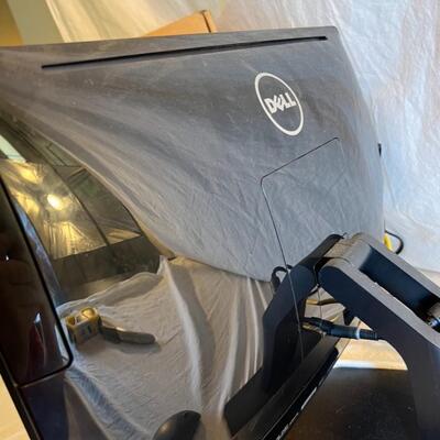 Dell Inspiron 20 Model 3048 Series Desktop Computer w/ Keyboard, Mouse, and Box