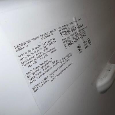 Frigidaire Top Mount Refrigerator/Freezer