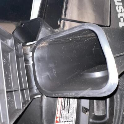 Cub Cadet Grass Gauge Attachement Appears Unused