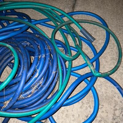 3 Hoses and a Storage Rack