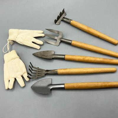 Lot of Miniature Wood & Metal Displayable Gardening Tools