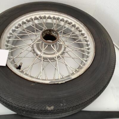 194. One Wire Rim Wheel