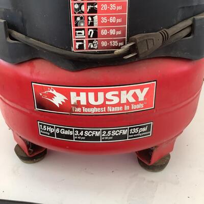 214. Husky 1.5 HP 6Gal Air Compressor