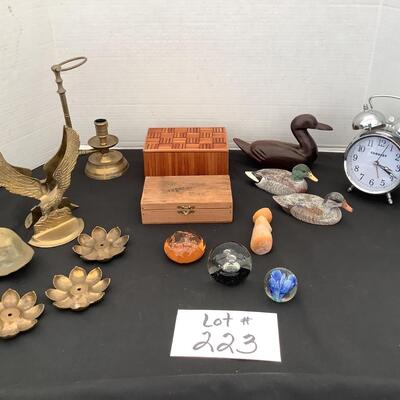 223. Lot of Vintage Home Decor Items