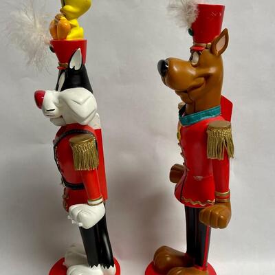 Warner Bros. Scooby Doo Sylvester & Tweety Nutcrackers late '90s Holiday Decor