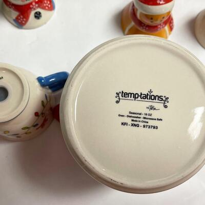 Ceramic Temptations by Tara Lot of Salt & Pepper sets - Gingerbread couple, Snowman couple, Moose & Penguin - plus teapots