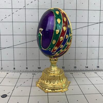#43 Vintage Peacock Egg With Flower Piece Inside
