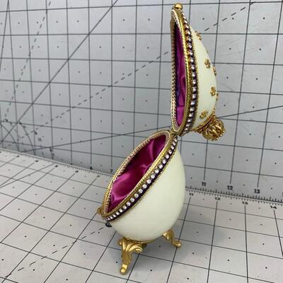 #47 Stunning Signed Jewelry Egg-Musical