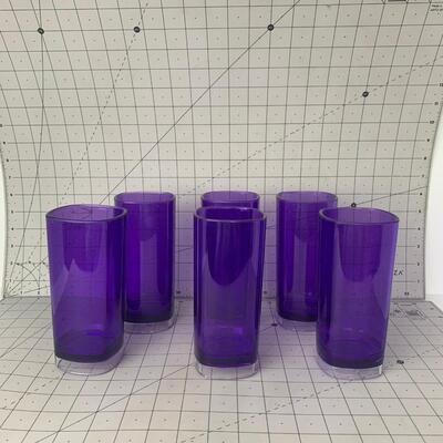 #74 Tall Purple Plastic Drinking Glasses 6pc