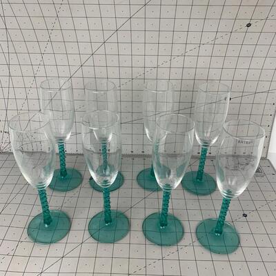 #80 Turquoise/Glass Champagne Flutes 8pc