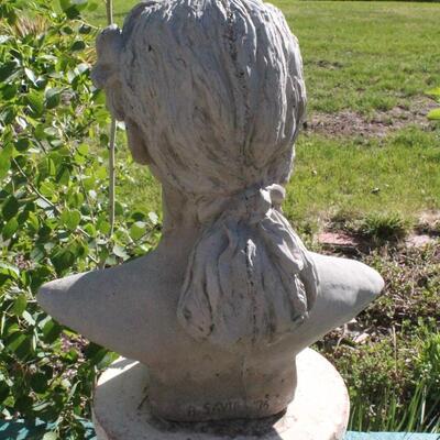 Lot 14: Outdoor Cement Sculpture Feature SIGNED by B. SAVIL 1976