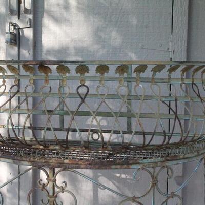 Lot 44: Vintage Decorative Metal Outdoor Garden Flower Basket w/ Stand