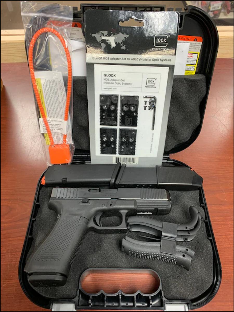 Glock 22 ホロサイト、ストックおまけ付き WoSporT レールマウント for GLOCK [カラー：ブラック / タン