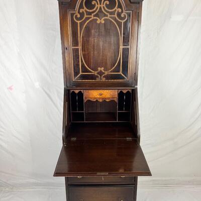 829  Rockford Furniture Company Mahogany 3-Drawer Small Secretary