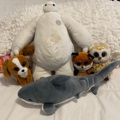 Stuffed animals stuffies