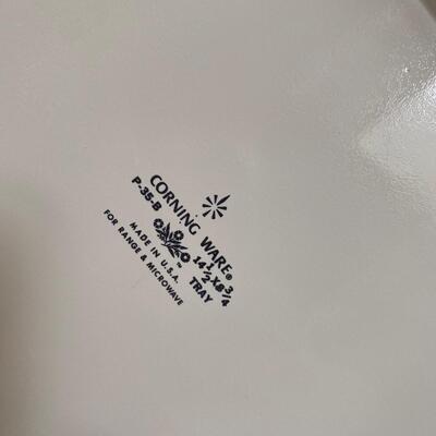 Corning ware serving dish