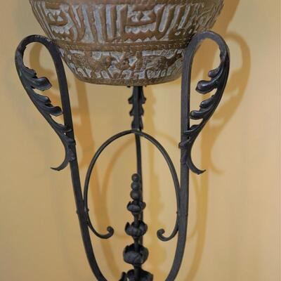 EARLY  1900's VINTAGE BRASS EMBOSSED FERNER WITH FANCY CAST IRON STAND