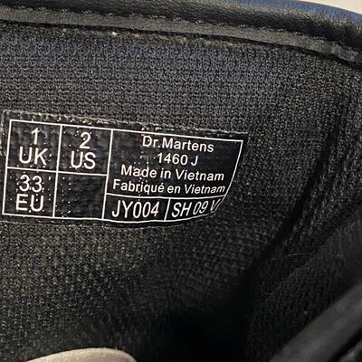 DR. MARTENS kids boots size 2