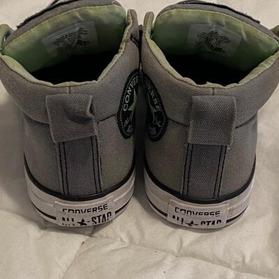 Kids Converse size 1