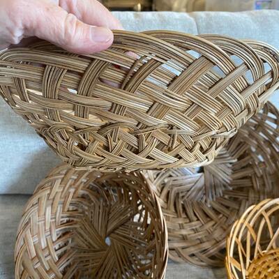 Wicker basket lot