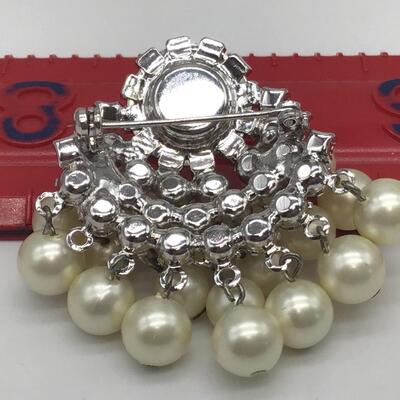 Gorgeous Brooch