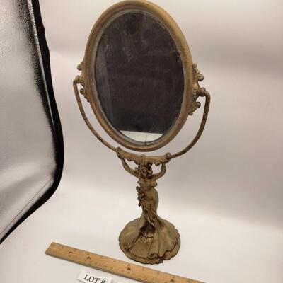 Lot 132 - Vintage Lady Mirror