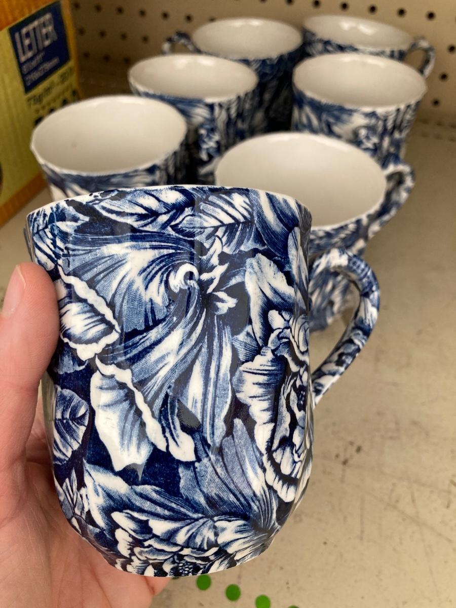 7 blue and white coffee mugs