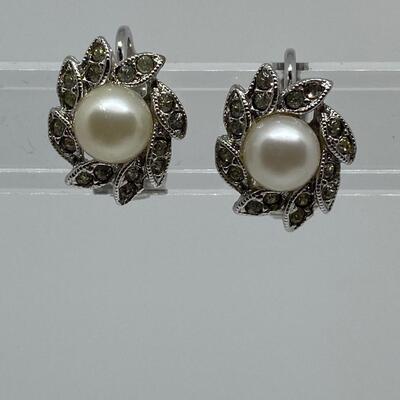 LOTJ23: Vintage Clip On Pearl and Rhinestone Earrings