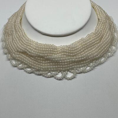 LOTJ28: Vintage Handcrafted White Beaded Collar