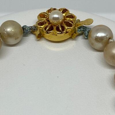 LOTJ49: Vintage Faux Pearl Necklace, Bracelet and Pierced Earrings