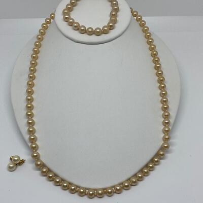 LOTJ49: Vintage Faux Pearl Necklace, Bracelet and Pierced Earrings