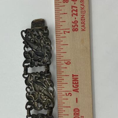 LOTJ81: Vintage Five-Panel Repousse Link Bracelet