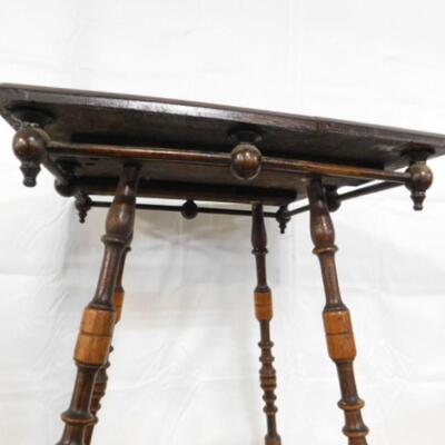 Vintage Ball and Stick Lamp Table with Fancy Turned Legs