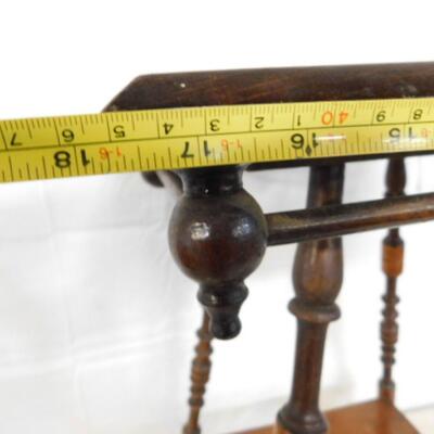 Vintage Ball and Stick Lamp Table with Fancy Turned Legs