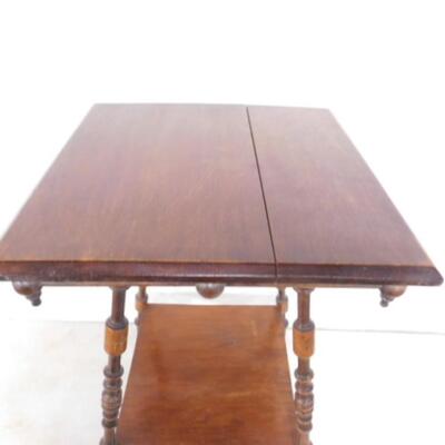 Vintage Ball and Stick Lamp Table with Fancy Turned Legs