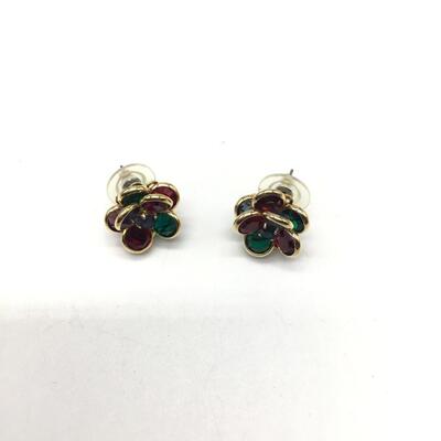 Vintage fashion jewelry earrings