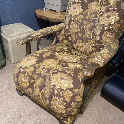 Antique Recliner Chair  - PICK UP IN NORTH GLENN