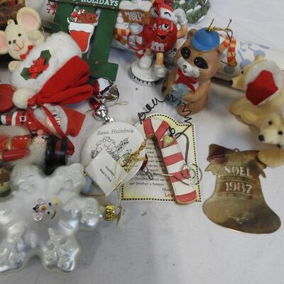 Christmas Decor:Salt City Topper, Starbucks,Some Vintage Ornaments, Lights-Work
