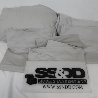 Kirkland King Size Sheet Set Fitted, Flat, 3 Pillowcases, 680TC, Used