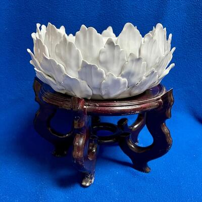 Ceramic White Lotus Candleholder w Spiky Artichoke-like Petals on Wood Pedestal
